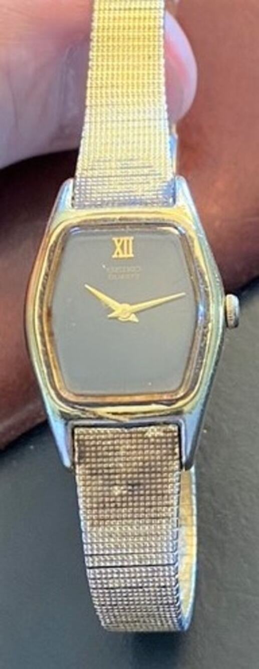 Women's Gold Tone VTG Seiko Watch, Mesh Band, Dark Face